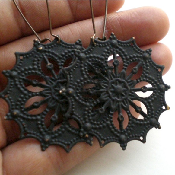 Black Hand Painted Gypsy Star Bohemian Earrings - Picture 1 of 3